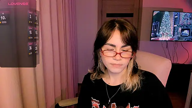 Snapshot of _selectrra chatting on December 2024 02:37:02 PM selectrra online show from December 2024 02:37:02 PM