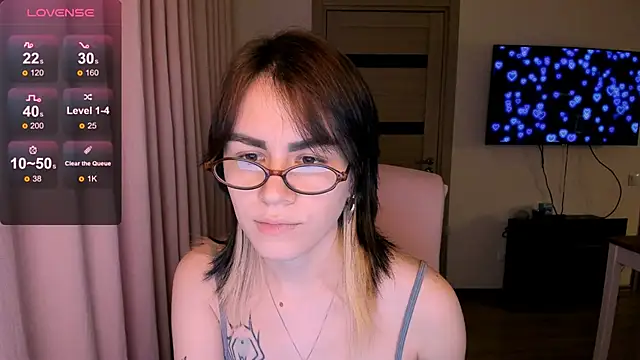 Snapshot of _selectrra chatting on January 2025 05:16:02 PM selectrra online show from January 2025 05:16:02 PM