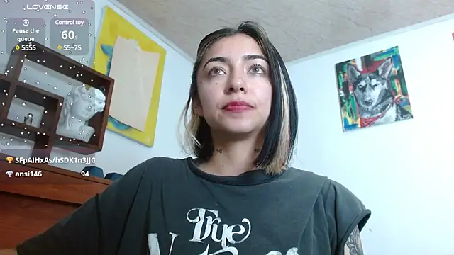 ZoeBakers  online show from December 2024 02:05:01 PM