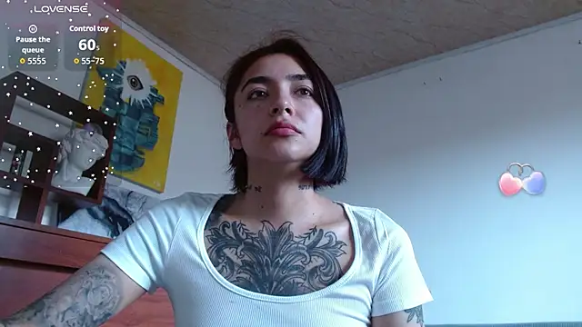 ZoeBakers  online show from September 2025 06:01:02 PM