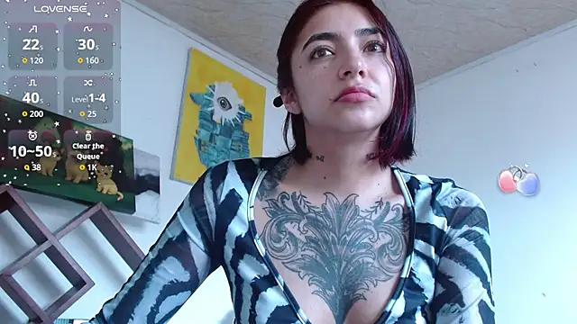 ZoeBakers  online show from November 2025 02:05:01 PM