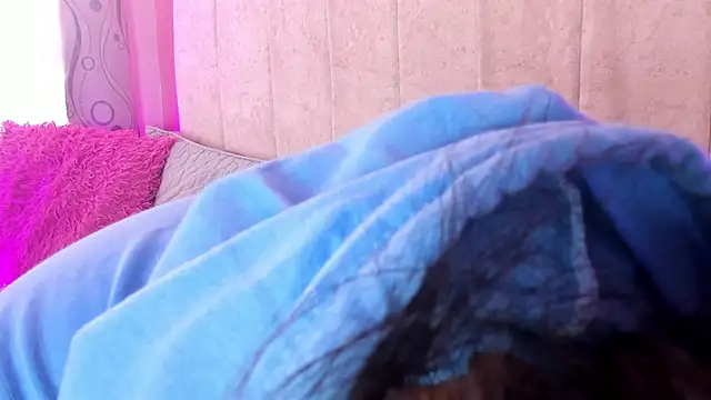 Snapshot of Satuurn_ chatting on January 2025 01:42:02 PM Satuurn online show from January 2025 01:42:02 PM