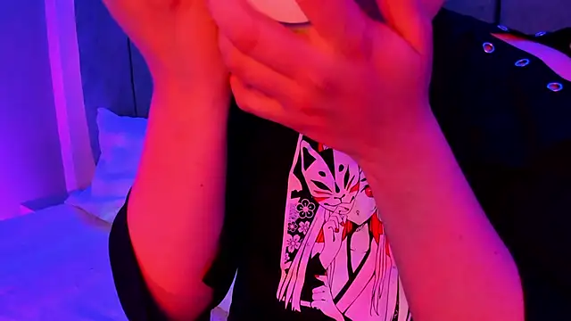 Snapshot of Satuurn_ chatting on January 2025 02:18:01 PM Satuurn online show from January 2025 02:18:01 PM