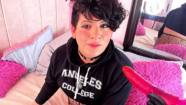 Snapshot of Satuurn_ chatting on February 2025 06:55:02 PM Satuurn online show from February 2025 06:55:02 PM