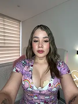 Zoe olsen online show from May 2026 08:36:01 PM