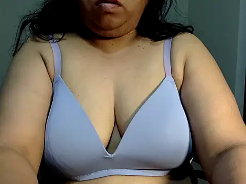 Snapshot of soniasharma0223 chatting on February 2025 11:09:02 PM soniasharma0223 online show from February 2025 11:09:02 PM