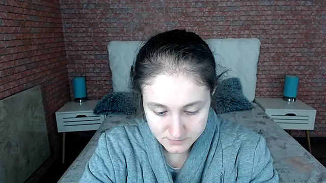 Holliy Cooper online show from June 2026 08:49:01 AM