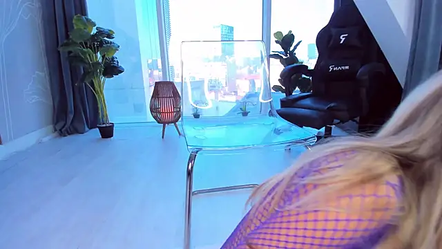 SpoilM3Mor3 online show from February 2025 12:37:02 PM