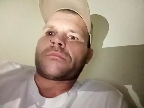 Snapshot of Inandoutyall chatting on October 2025 03:09:02 PM Inandoutyall online show from October 2025 03:09:02 PM