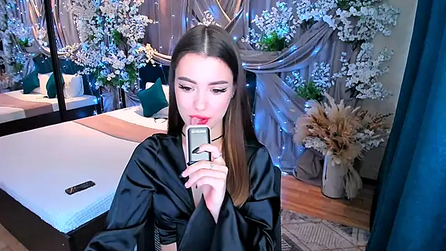 PutOnRepeat online show from March 2025 07:37:02 AM