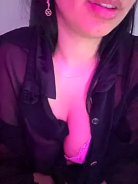 Zeina2024 online show from April 2026 07:14:01 PM