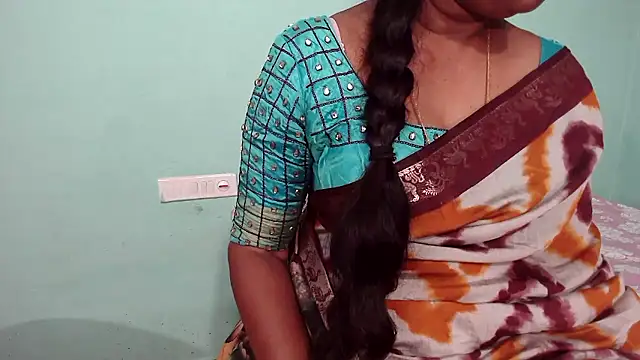 shrutitelugu69 online show from January 2026 11:59:02 AM