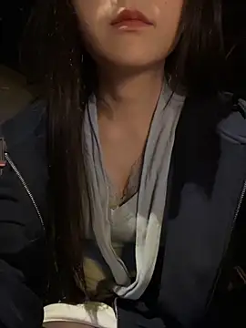Snapshot of Asia-Lynn chatting on April 2026 11:45:02 AM Asia-Lynn online show from April 2026 11:45:02 AM