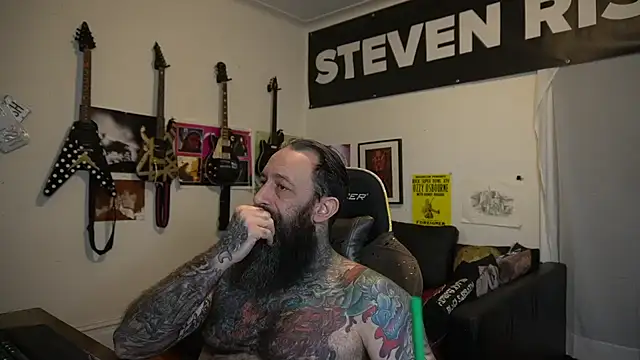 StevenRiseNYC online show from May 2026 11:06:02 AM
