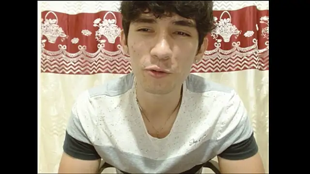 ChicoMaloFfF online show from November 2025 01:04:02 AM