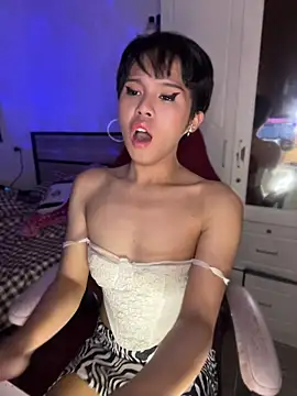 Plaxtique online show from June 2026 02:51:02 PM