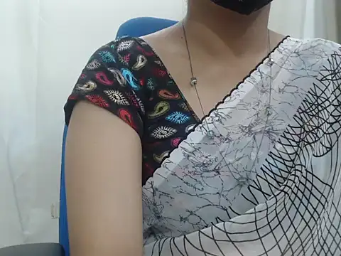 Lovely Siri 23 online show from November 2025 01:37:01 AM