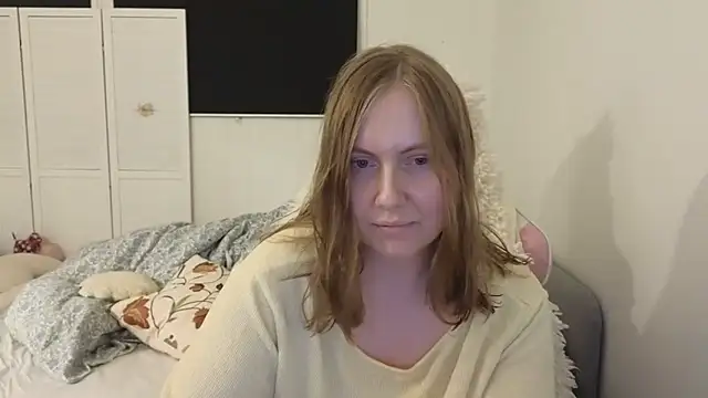 Snapshot of lilleambi chatting on March 2026 08:38:01 PM lilleambi online show from March 2026 08:38:01 PM