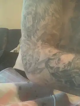 Snapshot of PIercingBoy38 chatting on February 2025 10:37:02 AM PIercingBoy38 online show from February 2025 10:37:02 AM