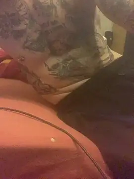 Snapshot of PIercingBoy38 chatting on March 2025 08:26:02 PM PIercingBoy38 online show from March 2025 08:26:02 PM