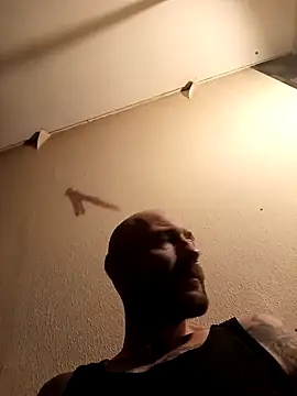 PIercingBoy38 online show from November 2025 09:53:01 PM