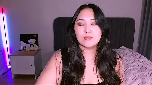 monabooty online show from November 2025 11:31:01 AM