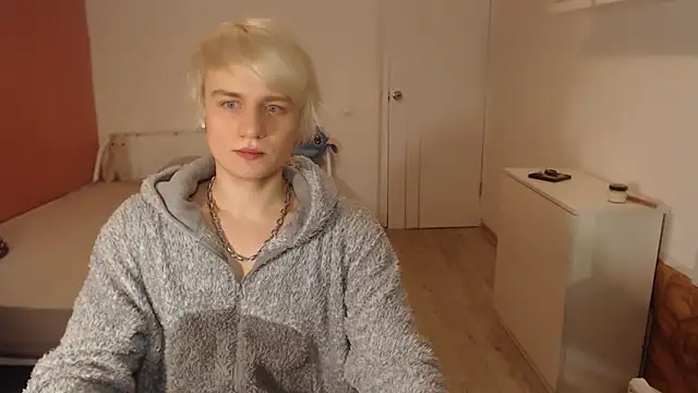 Snapshot of Oliver_sweet_ chatting on January 2026 01:20:02 AM Oliver sweet online show from January 2026 01:20:02 AM