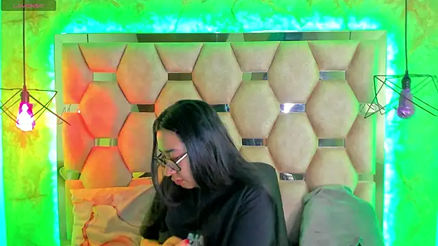 sayumi dirty online show from January 2025 12:10:01 PM