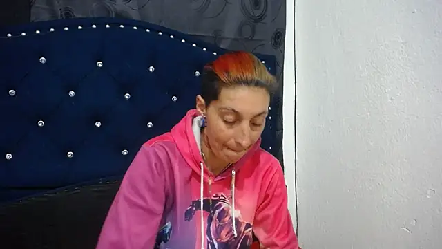 Snapshot of anyu1306 chatting on December 2024 07:16:01 AM anyu1306 online show from December 2024 07:16:01 AM