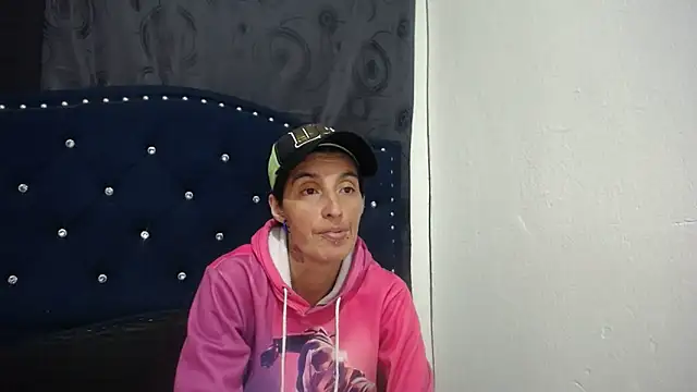 Snapshot of anyu1306 chatting on February 2025 03:55:02 AM anyu1306 online show from February 2025 03:55:02 AM