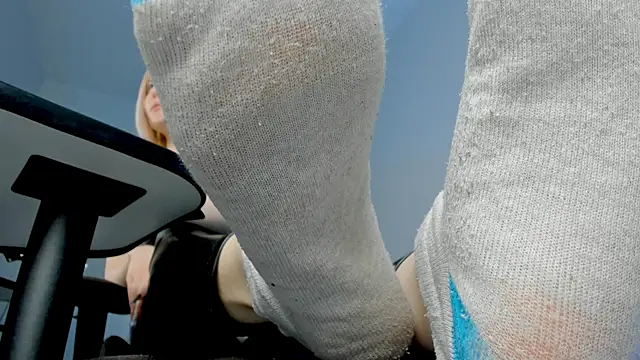 ReiYosimoto online show from January 2025 03:44:01 PM