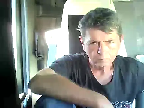 czarek888 online show from October 2025 02:13:01 PM