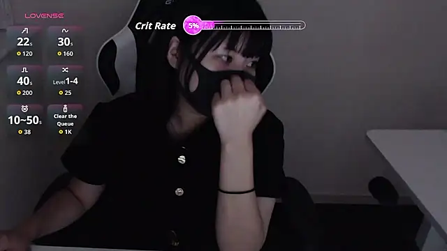 Snapshot of mimika0403 chatting on October 2025 03:32:02 PM mimika0403 online show from October 2025 03:32:02 PM