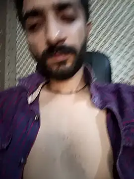 Snapshot of BrownBoy69666 chatting on October 2025 04:29:02 AM BrownBoy69666 online show from October 2025 04:29:02 AM