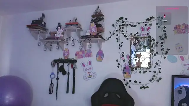 Eve Blue77 online show from April 2026 10:51:01 PM