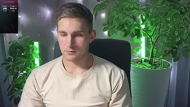 Sweeet  boy online show from March 2025 06:00:02 PM