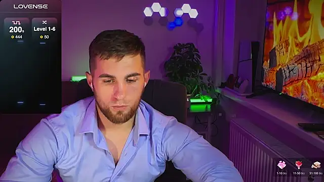 Sweeet  boy online show from October 2025 01:36:03 PM