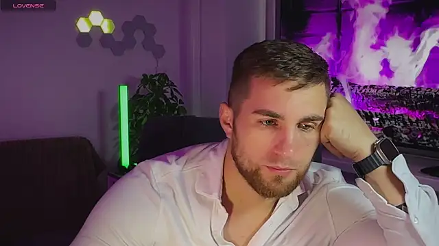 Sweeet  boy online show from October 2025 11:56:02 AM