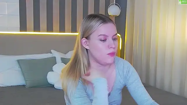 AmaliaBell online show from May 2026 01:07:02 PM