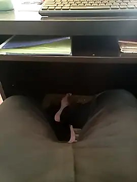 Snapshot of u_wan_me chatting on February 2025 09:45:01 AM u wan me online show from February 2025 09:45:01 AM