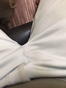 Snapshot of u_wan_me chatting on February 2025 12:55:02 PM u wan me online show from February 2025 12:55:02 PM