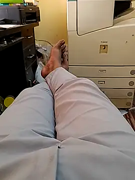 Snapshot of u_wan_me chatting on February 2025 10:48:02 AM u wan me online show from February 2025 10:48:02 AM