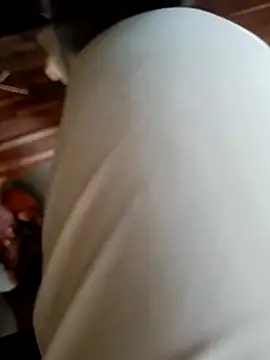 Snapshot of u_wan_me chatting on March 2025 05:21:02 AM u wan me online show from March 2025 05:21:02 AM