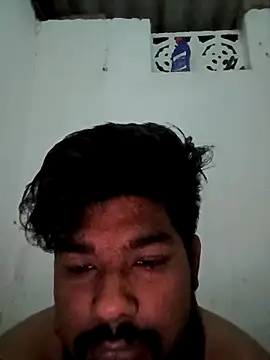 Snapshot of u_wan_me chatting on March 2025 11:01:02 PM u wan me online show from March 2025 11:01:02 PM