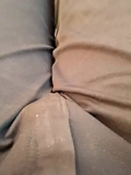 Snapshot of u_wan_me chatting on October 2025 07:41:02 AM u wan me online show from October 2025 07:41:02 AM