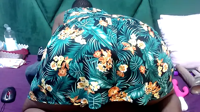 graciousxxx online show from April 2026 07:05:02 PM