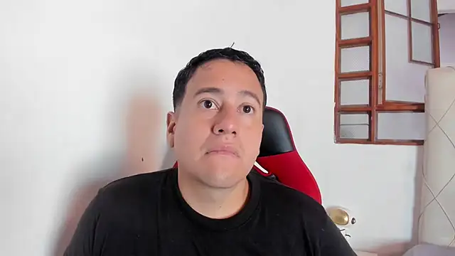 Snapshot of oliver_price1 chatting on March 2026 01:28:01 PM oliver price1 online show from March 2026 01:28:01 PM