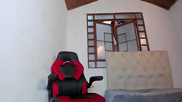 Snapshot of oliver_price1 chatting on March 2026 12:46:01 PM oliver price1 online show from March 2026 12:46:01 PM