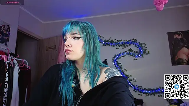 Snapshot of Silvia_Santorskii chatting on February 2026 06:19:02 AM Silvia Santorskii online show from February 2026 06:19:02 AM